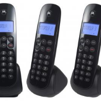 Imagem do anúncio: Telefone Sem Fio Motorola MOTO700-MRD3 + 2 Ramais - Identificador de Chamada Preto