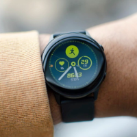 Imagem do anúncio: Smartwatch Samsung Galaxy Watch Active2 LTE 44mm Nacional Preto com Tela Tela Super Amoled de 1.4", Bluetooth, Wi-Fi e GPS